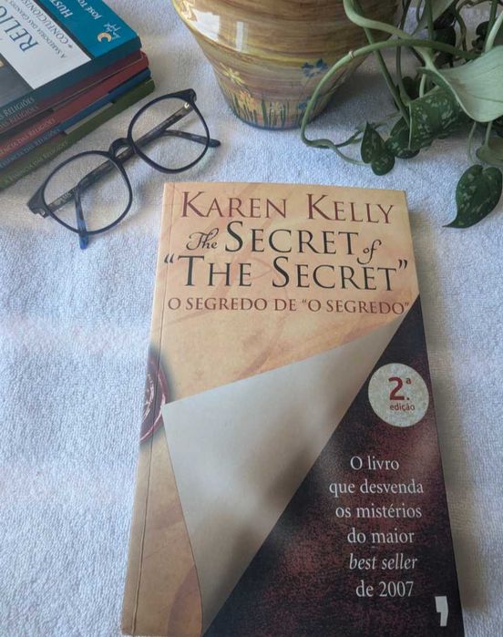 Livro "The Secret of The Secret" - Karen Kelly (2.ª Edição)