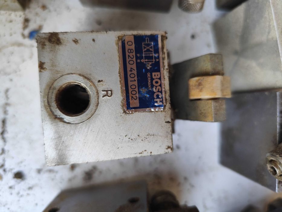 Wyłącznik krańcowy Bosch