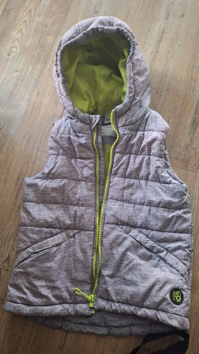 Kamizelka bezrękawnik 104