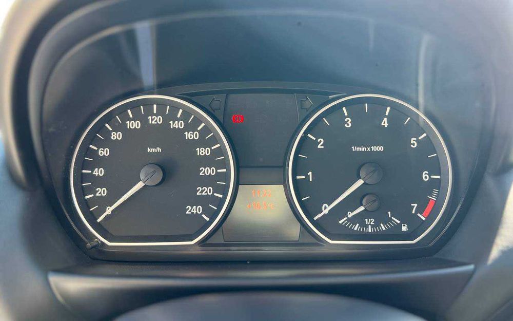 BMW 118 2006 року