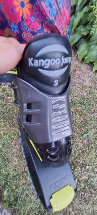 Продам ботинки Kangoo Jumps
