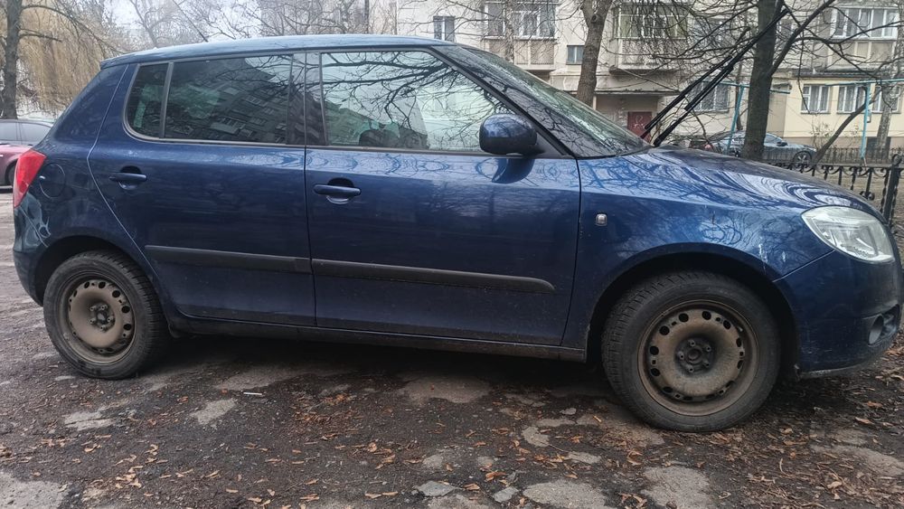 Продам skoda fabia , 2009, 5000