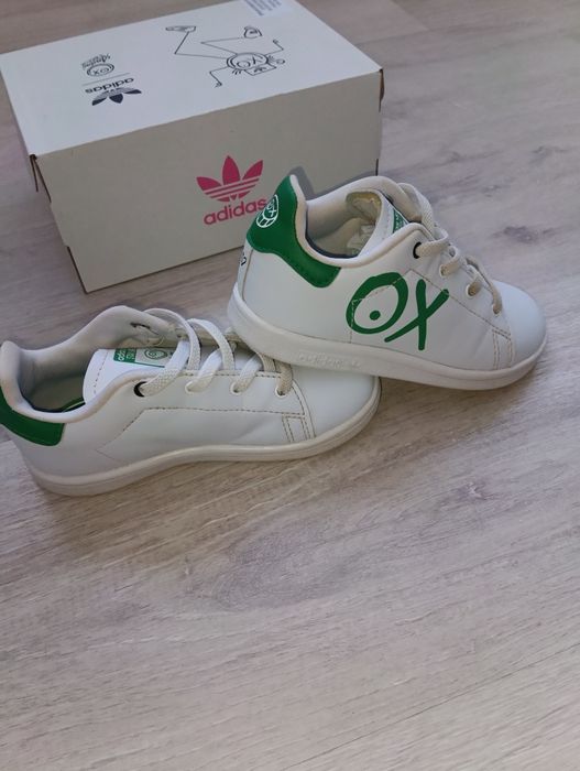 Кросівки Adidas, 26р