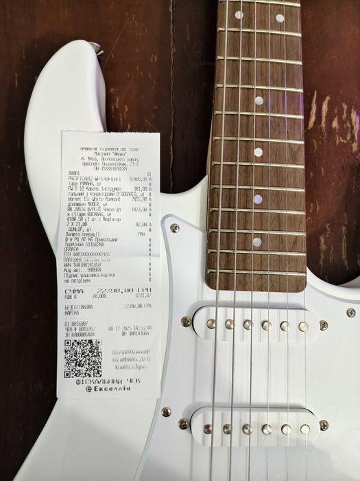 Електрогітара Yamaha Pacifica 012  Комплект