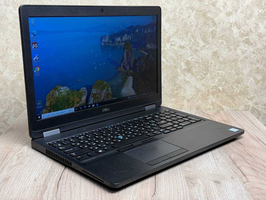 Dell Latitude E5570  15.6 FHDips | i5-6 | 8GB DDR4 | SSD120 | АКБ 3-4 ЧАСОВ