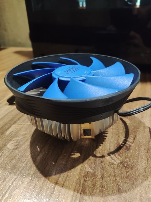 Процесор, AMD Ryzen 2200G, vega 8, кулер, АМ4