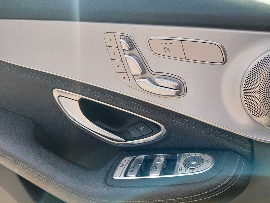 Mercedes c300 hybrid foto 4