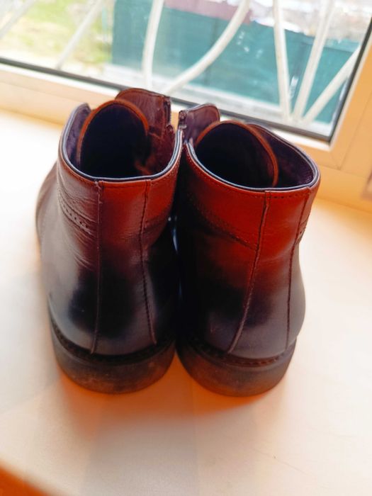 Ботинки кожанные, коричневые, утепленные. Бренд Miguel*m, Португалия.