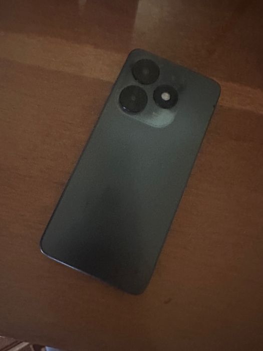 Tеcno spark 20C