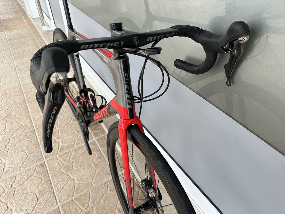 Bicicleta de estrada Giant - Rodas em carbono Disco