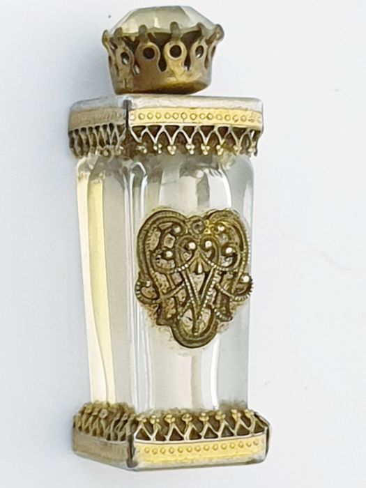 Lindissimo pequeno frasco de perfume francês vintage