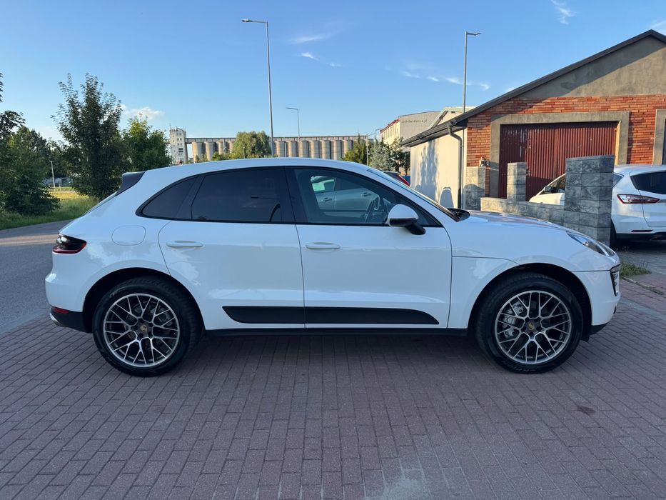 Porsche Macan S sport chrono EU