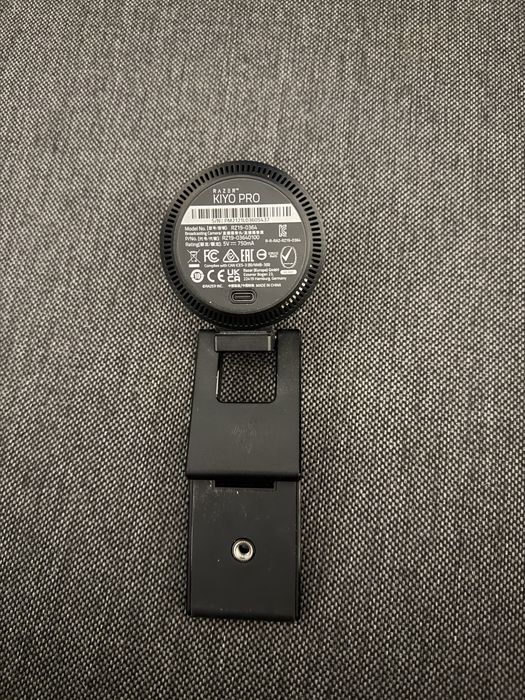 Kamerka Razer kiyo pro