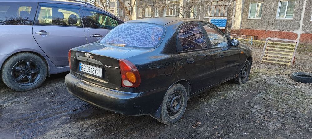 Chevrolet lanos продам