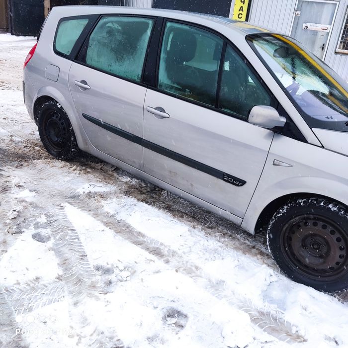 Рено  Grand Scenic 7 мест