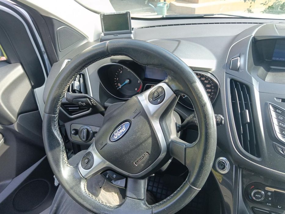 Продам Ford Kuga