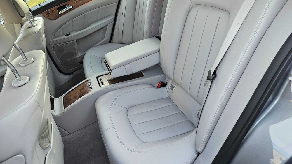 Mercedes-Benz CLS 350 BlueEffICIENCY 350