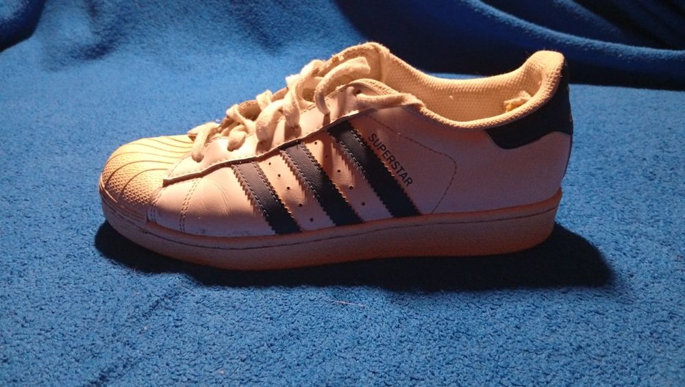 buty adidas Superstar [F34163] r. 37 1/3 (37,5)
