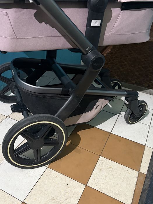 Коляска Joolz Day + 2в1