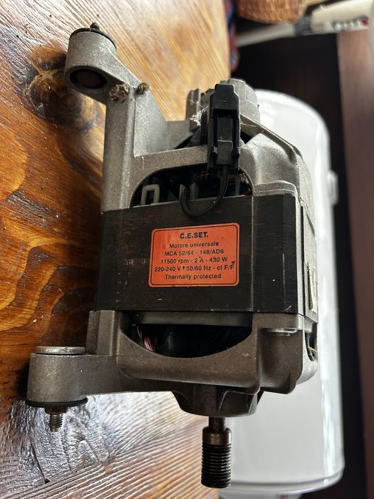 Двигун (мотор) для пральної машини ARISTON