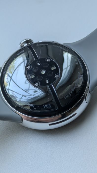Google Pixel Watch 2  WiFi Polished Silver
