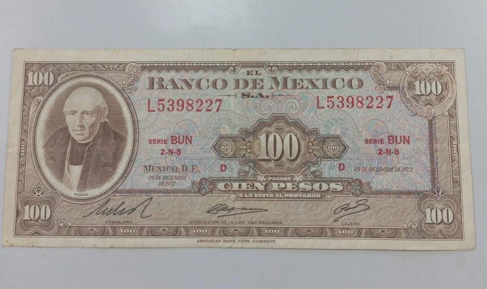 Рідкісна Банкнота 100 мексиканських песос, 1972 рік, Мексика, Гроші.