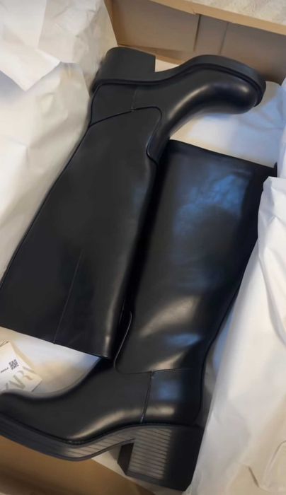 Botas Cano Alto Zara