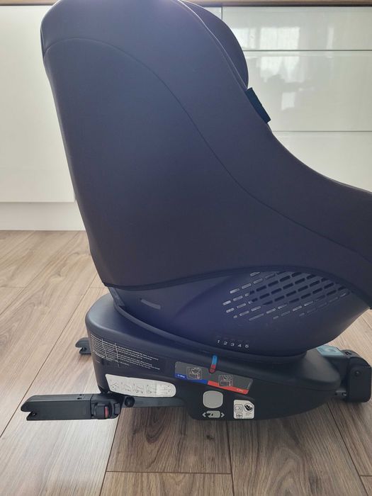 Fotelik Graco turn2me czarny