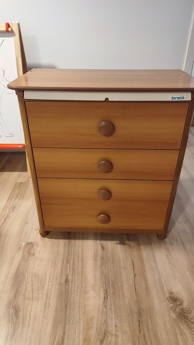 Móvel com banheira bebé