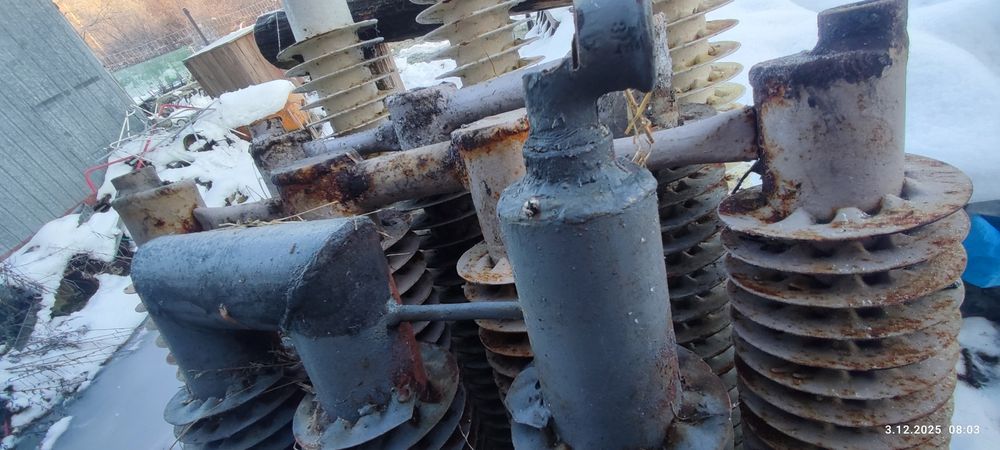 Grzejniki, 13 szt . 1.5 m długie