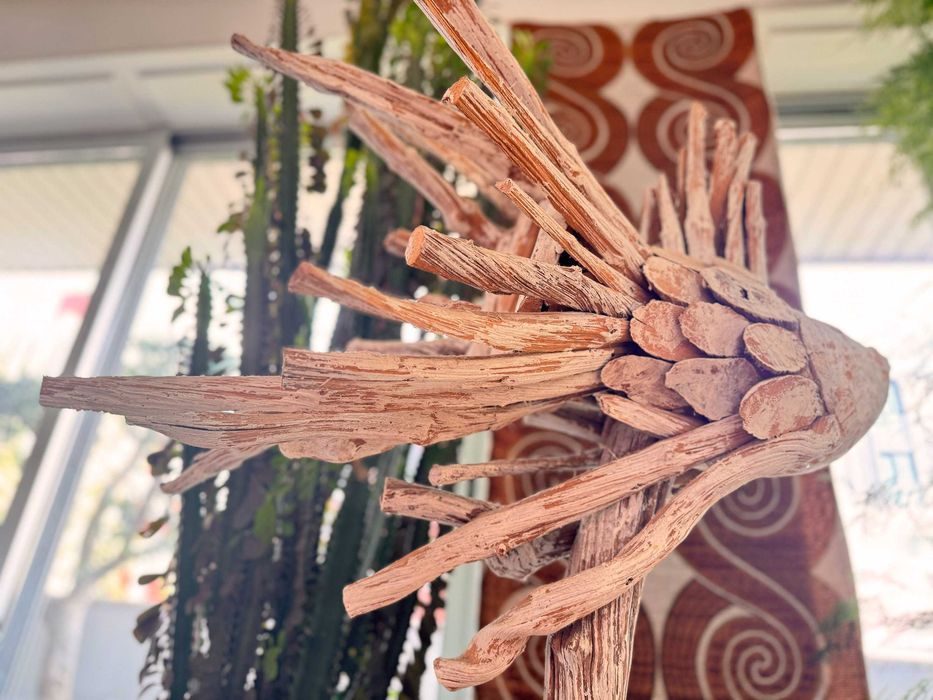 Escultura de Peixe em Madeira – Bali