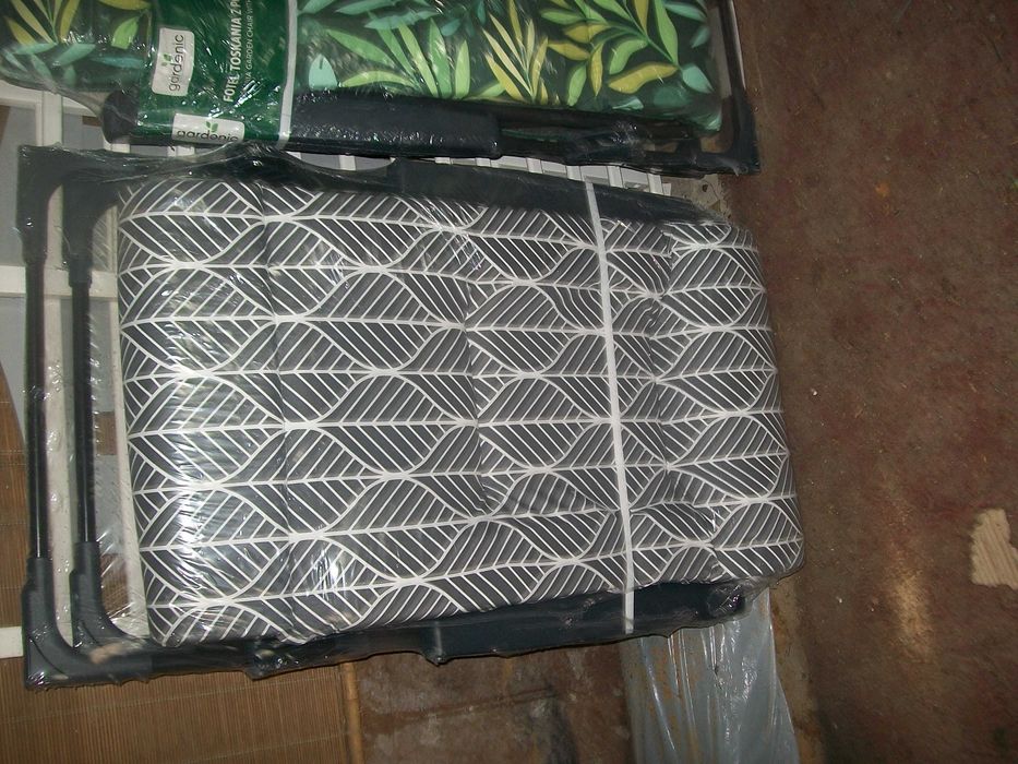 fotel ogrodowy z poduszką na taras balkon nowy