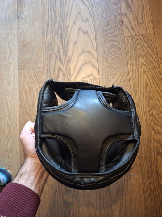 Kask bokserski, kickboxing