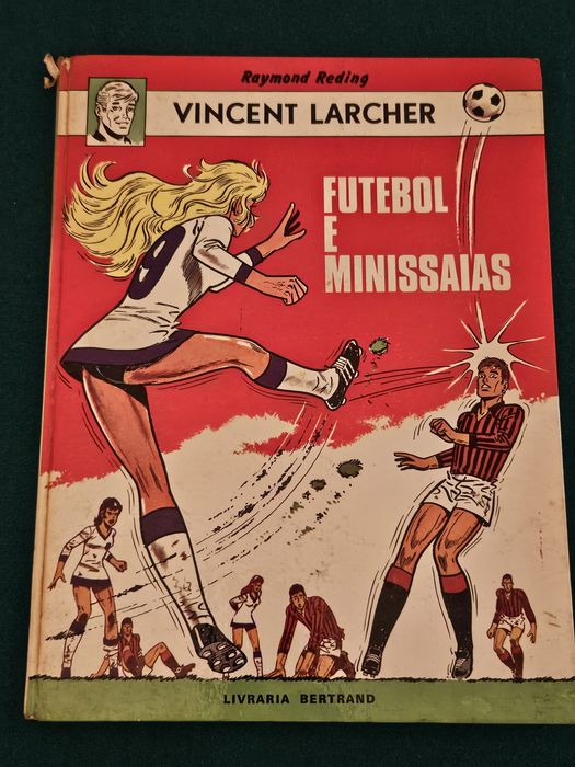 Vicent Larcher Futrbol e minissaias Livraria Bertrand raro