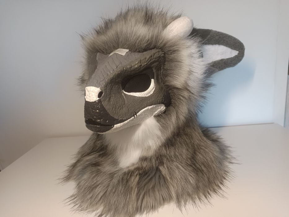 furry fursuit dino maska