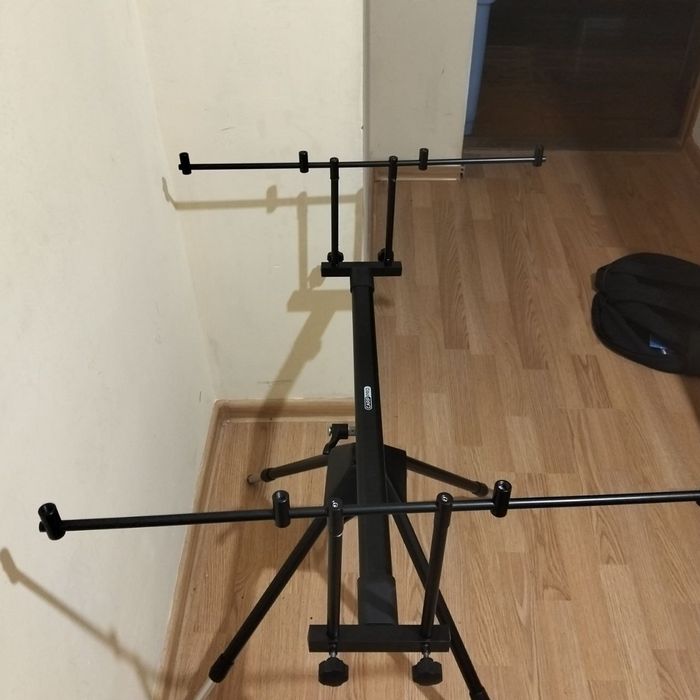 Карповик Karp pro разом з вудилищем Black karp 3 m