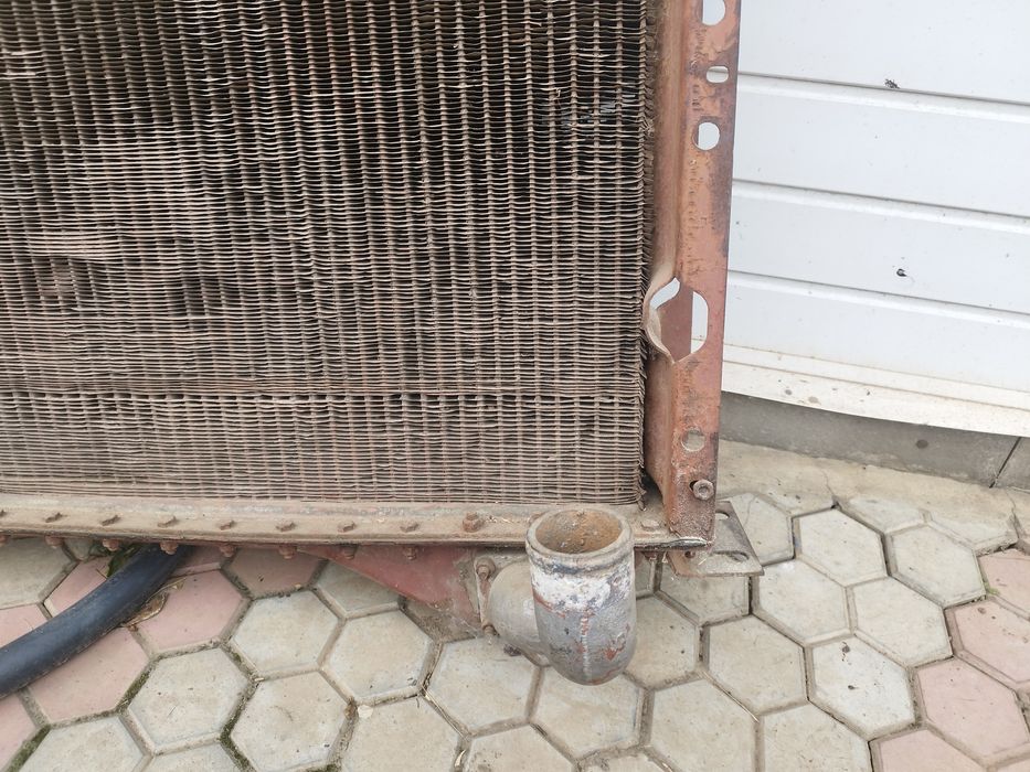 Продам Радіатор,Звізди,редуктор ТТ4