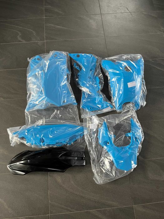Komplet plastików Rtech Yamaha Tenere 700  Super w teren!