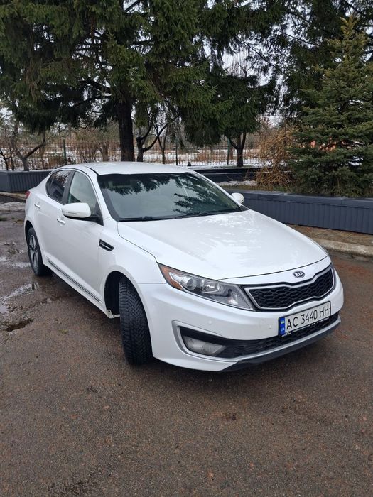 Продам KIA OPTIMA 2,4 гібрид