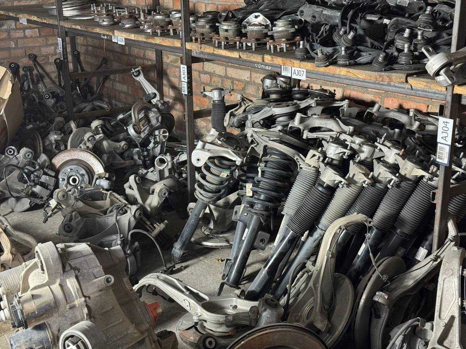 Піввісь Tesla MoDEL 3