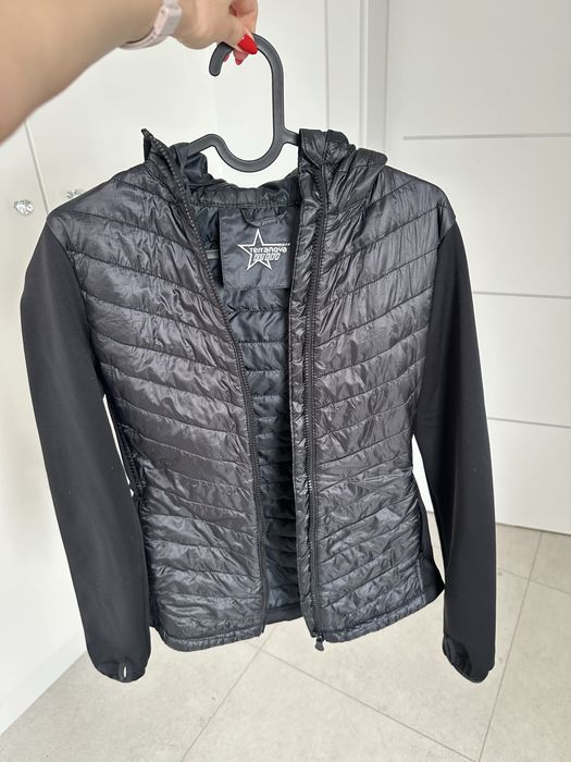 Czarny Windstoper Terranowa pikowany rozm.xs kaptur