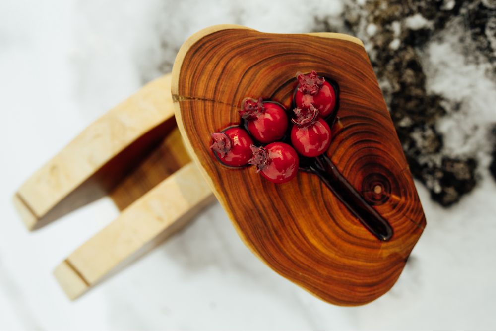 Деревʼяна серветниця, серветниця до новорічного столу, серветниця