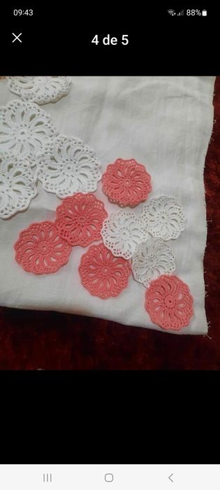 24 rosetas em croché novas