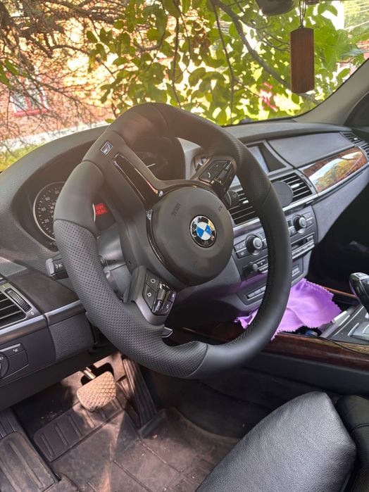 BMW X5 xDrive35i 2011 (E70)