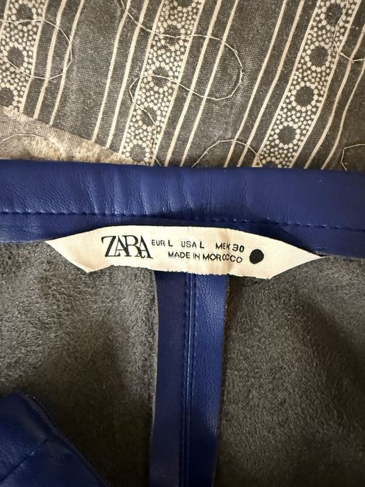 Синя шкіряна юбка Zara міді