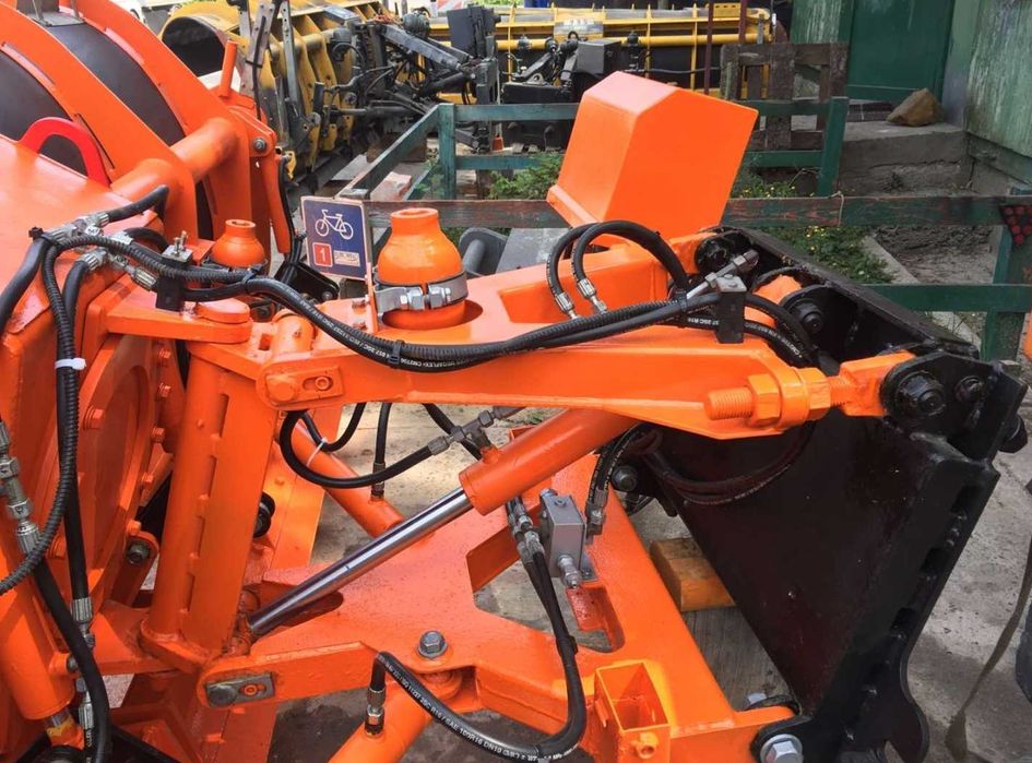 Відвал для снігу ARVEL