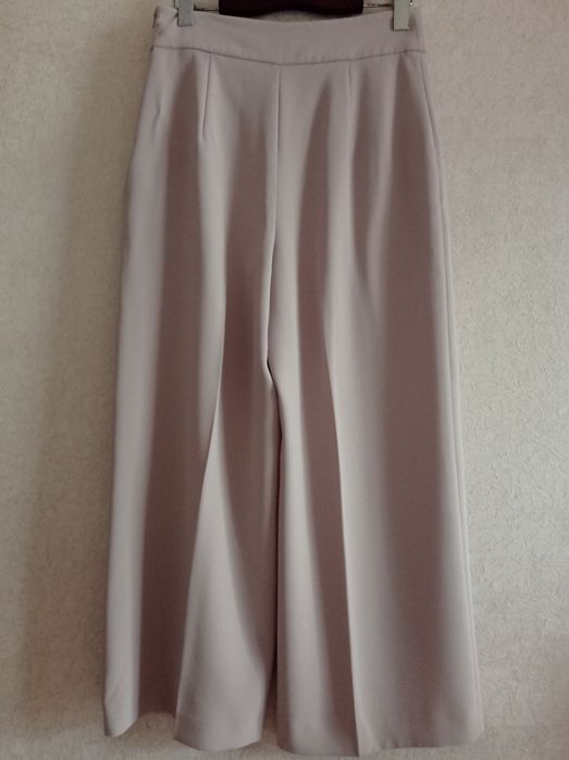 Брюки, штаны бренда Zara, m
