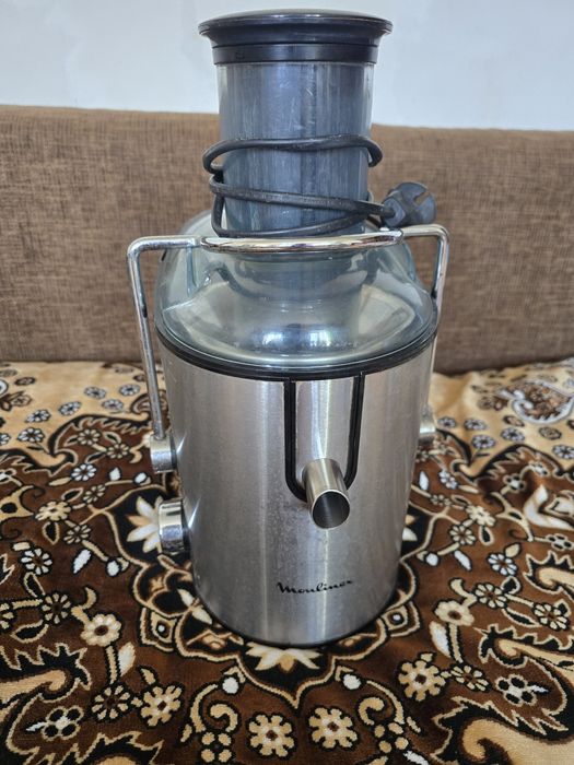 Продам соковижималка