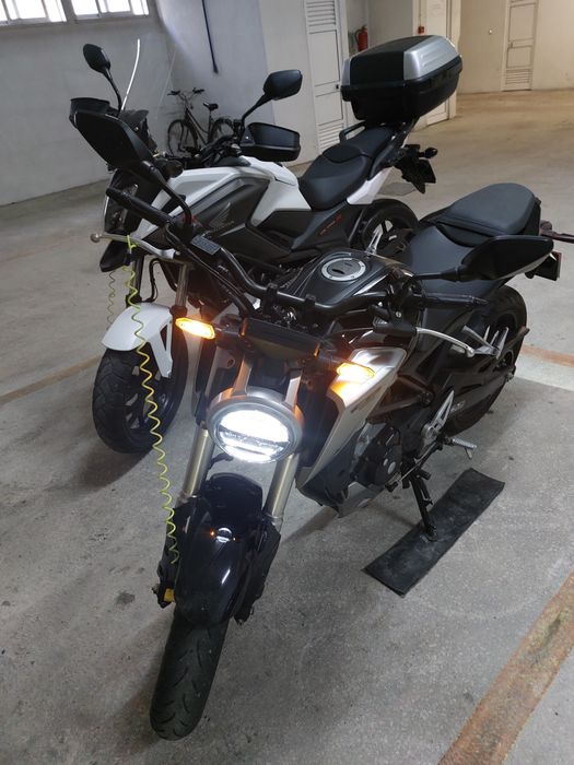 Mota honda 125 com poucos km