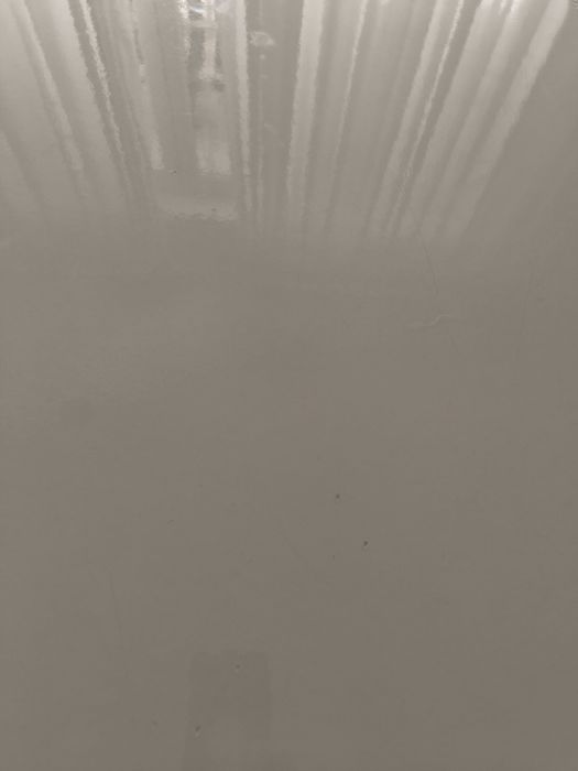 Mesa IKEA usada em bom estado